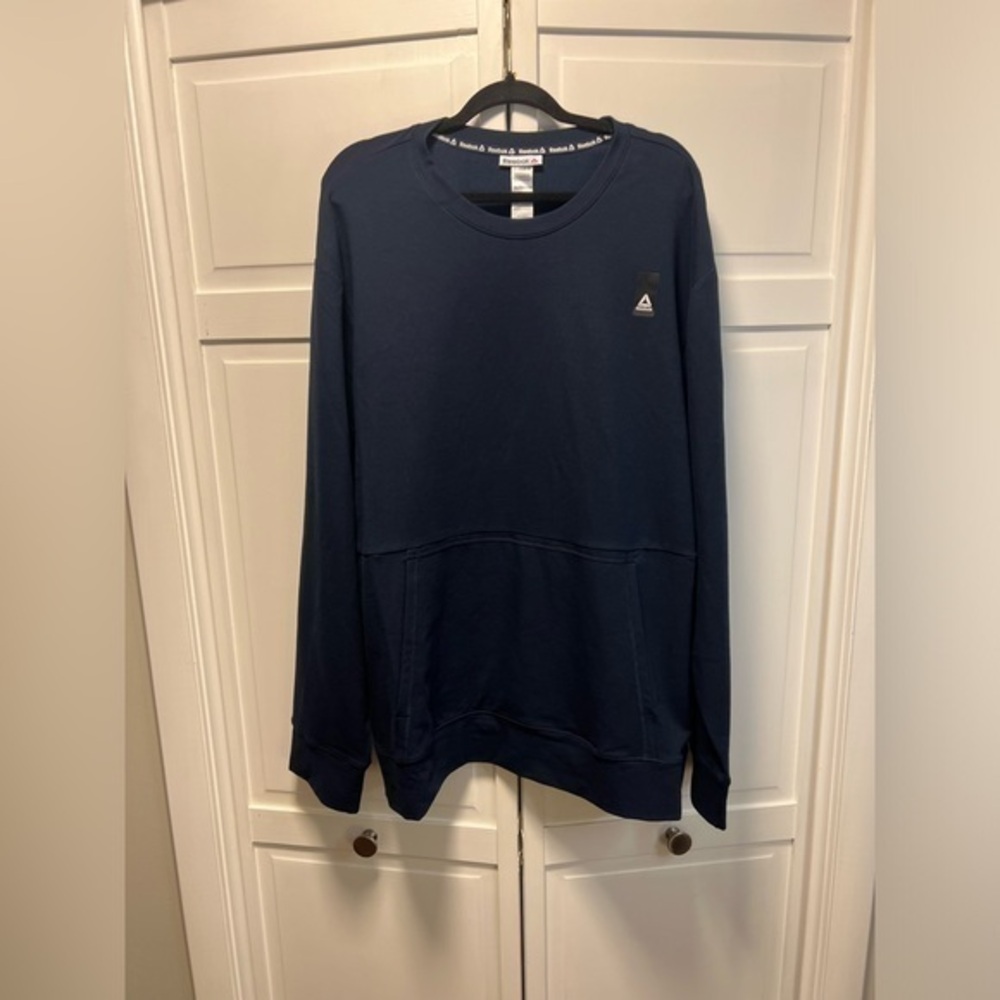 NWT Reebok Men’s Fundamental Crewneck Sweatshirt Size 3XL Color Navy Blue